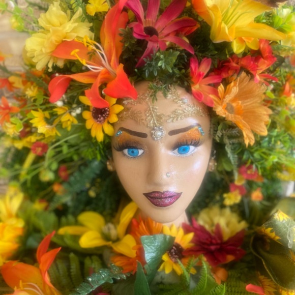 Fall scarecrow table settings - Picture 2 of 2